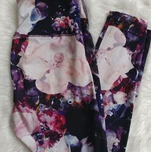 Old Navy Active, floral workout pants, M